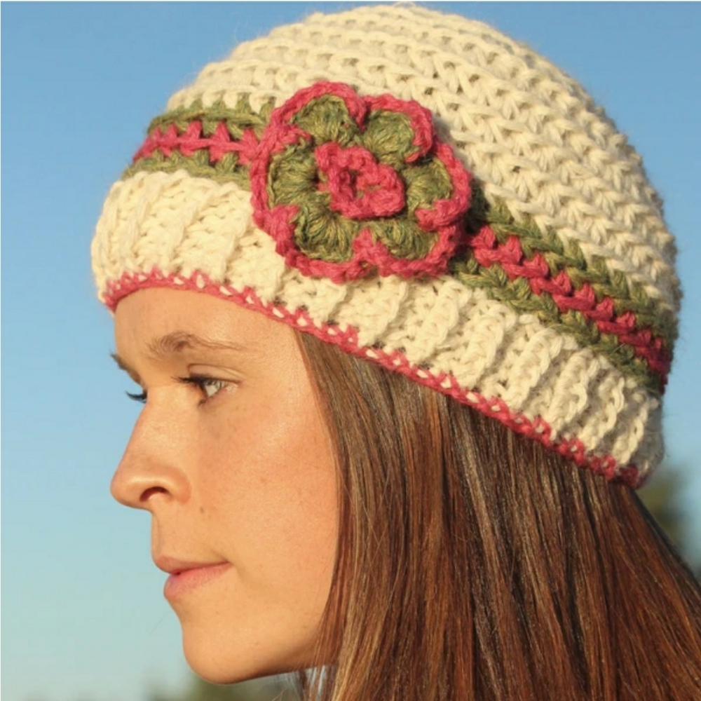 New 💯% Alpaca Hat.  Extremely Soft
